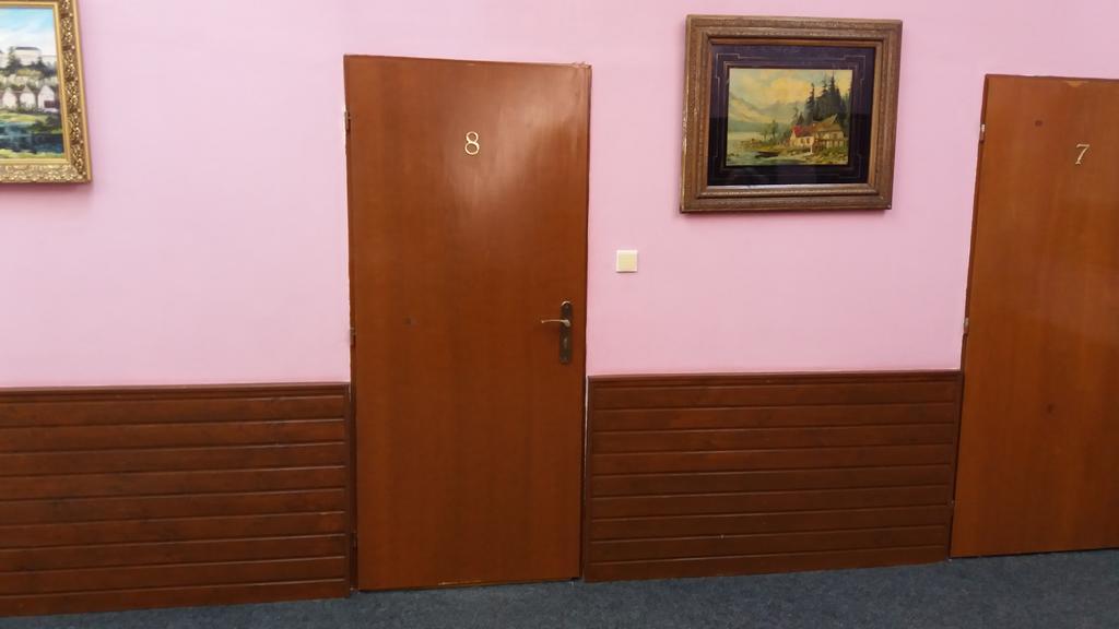 Hotel Retro Vrbovec Zewnętrze zdjęcie