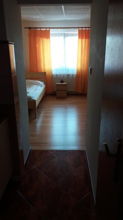 Hotel Retro Vrbovec Zewnętrze zdjęcie